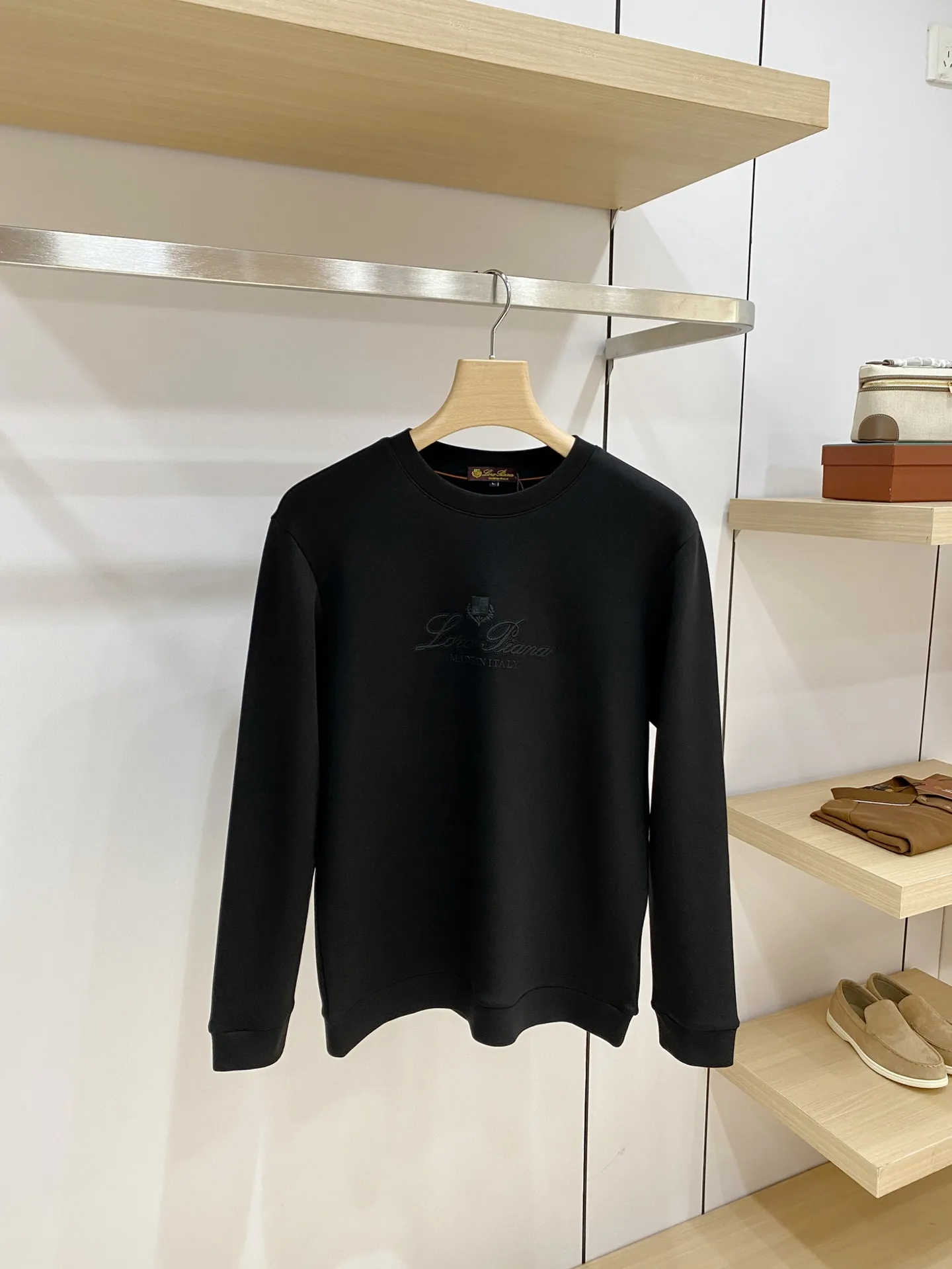 Lp early autumn New Arrival top version New Arrival air layer sweatshirt exclusive sale! Original replica, exclusive design, super craftsmanship! Extremely luxurious! The pattern is awesome! Size M-4xl